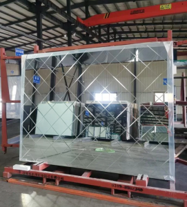 Зеркало листовое с пескоструем 2440*1830